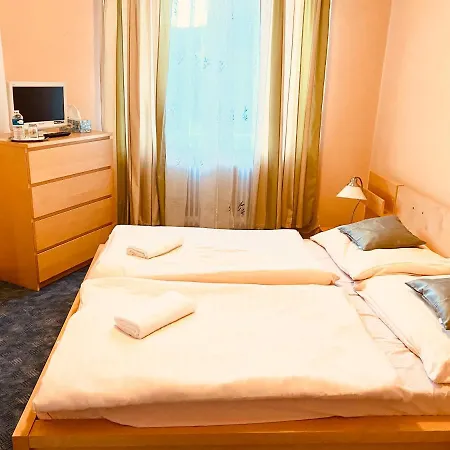 Slavie * Česká Kamenice
